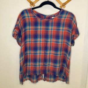 Cloth and stone button back top!